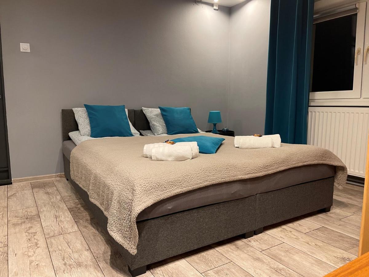 Apartamenty Pod Uwalonym Debem Jezow Sudecki Exterior photo