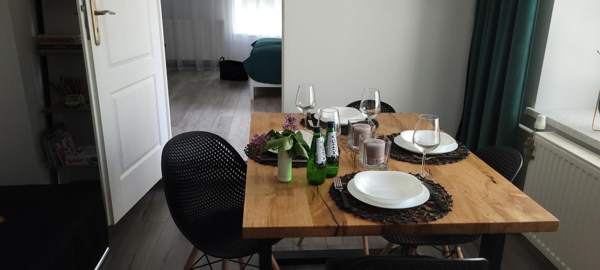 Apartamenty Pod Uwalonym Debem Jezow Sudecki Exterior photo